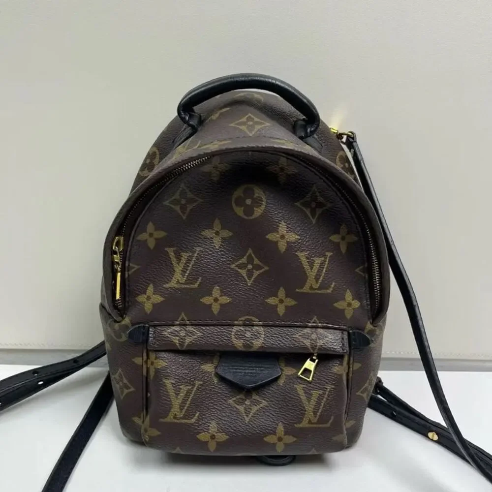 Louis Vuitton Women Pre-Loved Bag Very Good Condition
